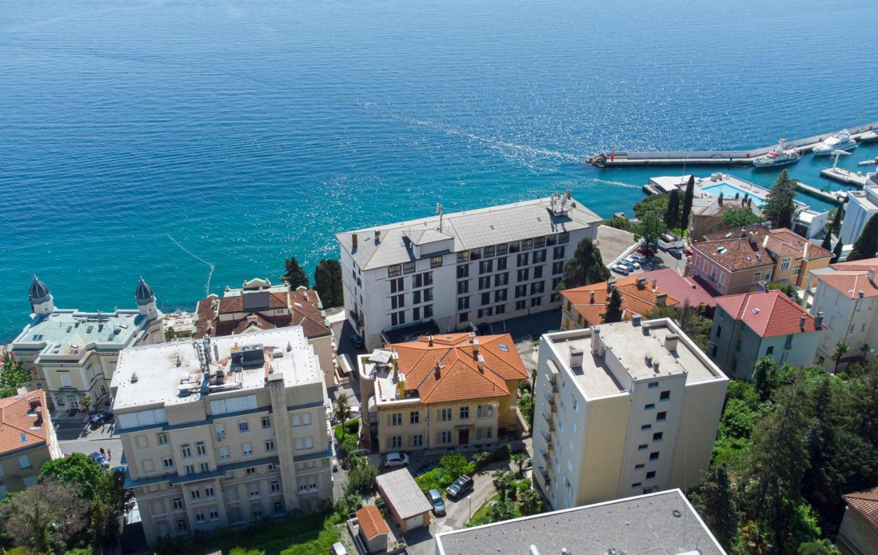 Penthouse At Villa Mascagni Opatija Zewnętrze zdjęcie
